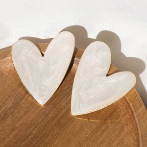 ✨HOST PICK!✨Zara Estelle White Heart Earrings